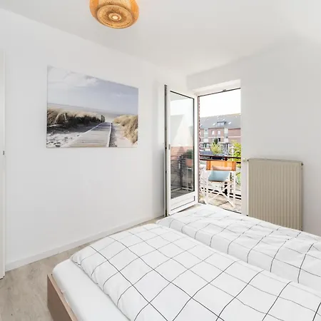 Holiday home Perlebuedchen *